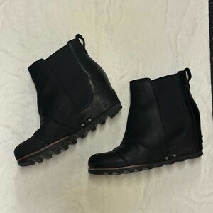 Sorel Black Wedge Chelsea Ankle Boots